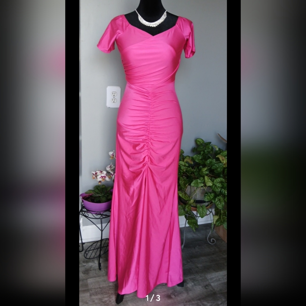 Chic One-Shoulder Pink Dress